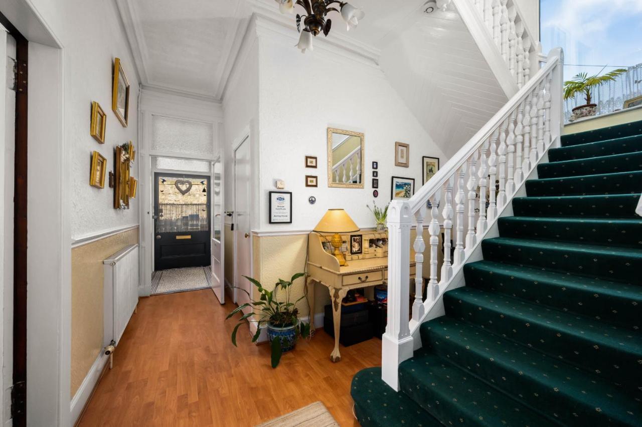 Ashley House Bed & Breakfast ดันดี ภายนอก รูปภาพ